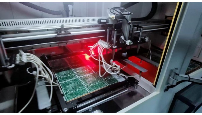 醫(yī)藥行業(yè)合規(guī)標識激光打標設備