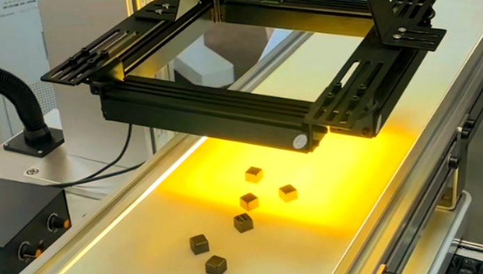 激光打標防偽追溯系統(tǒng)：提升產(chǎn)品安全與供應鏈透明度的關鍵技術