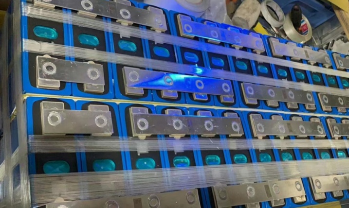 激光焊接機在電池行業的市場滲透率