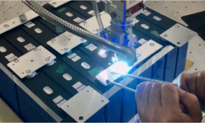 焊接飛濺對電池性能的影響及如何抑制