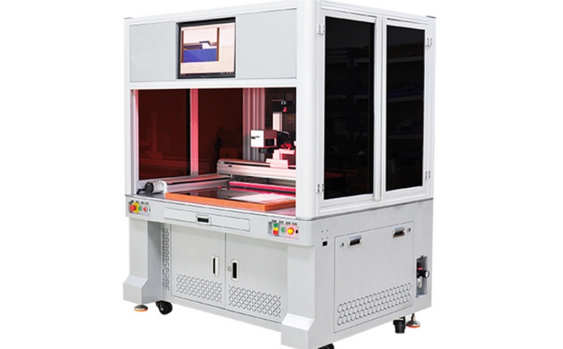 激光劃線CCD誤差疊加的計算與補償