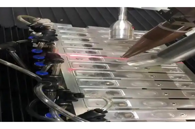 光纖激光焊接機(jī)引入后產(chǎn)能提升數(shù)據(jù)分析報(bào)告