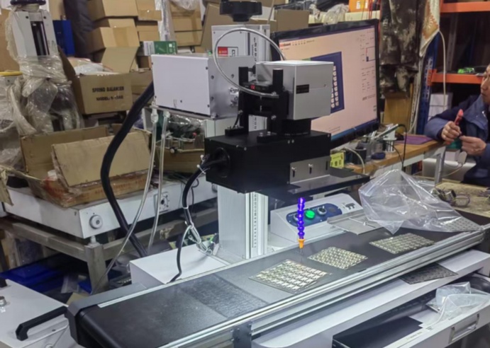 PCB在線鐳雕機適合哪些流水線