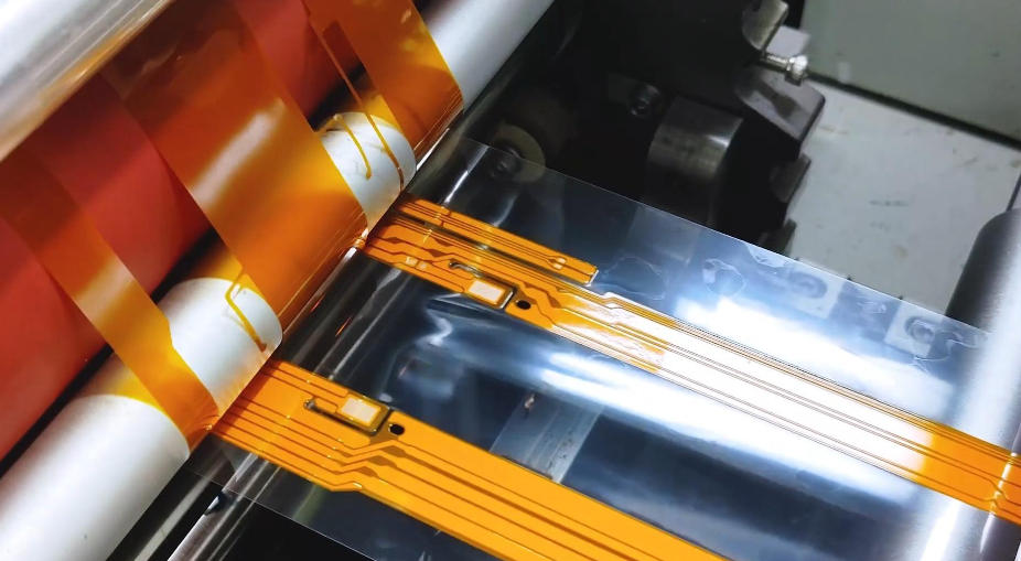 無毛刺FPC覆蓋膜切割：熱影響區(qū)≤5μm、切割速度5000mm/s